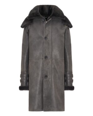 Szary kożuch męski z dużym kołnierzem, guzikiem z przodu i skórzanymi detalami na rękawach