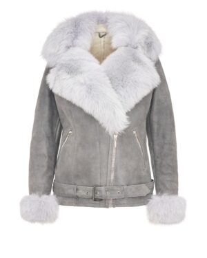 Kożuch damski w szarym kolorze z szerokim futrzanym kołnierzem i mankietami, zapinany na zamek i pasek