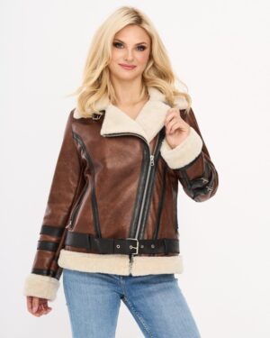 Kożuch damski w brązowym kolorze z futrzanym kołnierzem i paskiem w talii