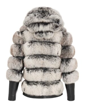 Futro naturalne w odcieniach szarości, z kapturem i skórzanymi rękawami, idealne na zimowe dni
