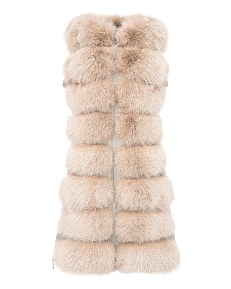 Kamizelka futrzana w odcieniu jasnego beżu, z efektownymi, puszystymi panelami i zamkiem błyskawicznym