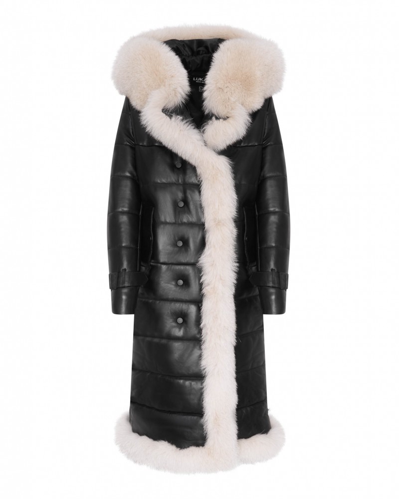 Czarny płaszcz skórzany damski z futrzanym kołnierzem i guzikiem, idealna na zimowe dni