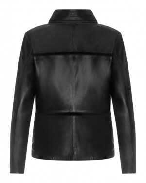 czarna kurtka skórzana damska z prostym krojem i eleganckim kołnierzem