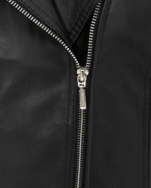Kurtka skórzana damska w kolorze czarnym z zamkiem błyskawicznym i klasycznym kołnierzem